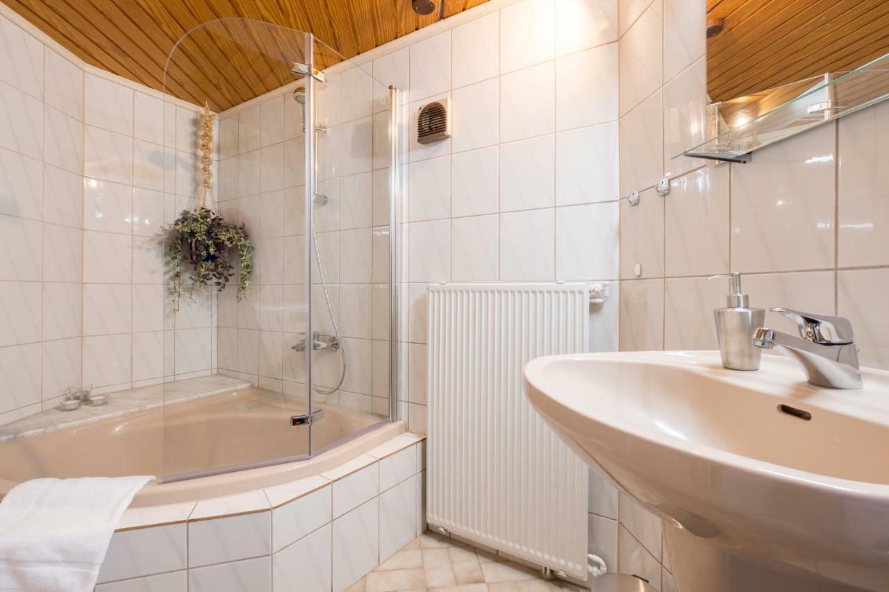 Haus Innerdorf Gemuetliches Ferienhaus Im Taunus Pohl  Экстерьер фото